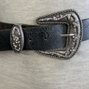 Vintage black rock western belt